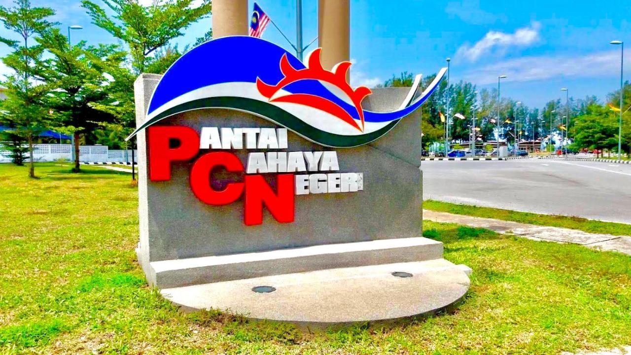 Smilez Homestay H102 & A306 At Pd Perdana Kondo Resort Port Dickson Exteriör bild